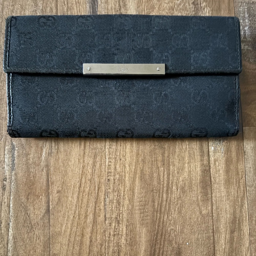 Gucci Clutch/ Wallet